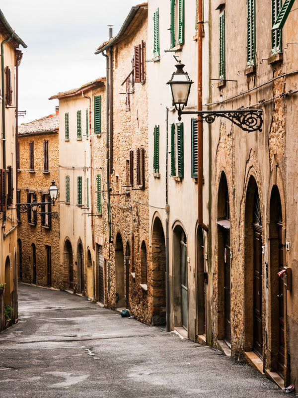 Small village in Tuscany for a Italian Honeymoon Destination.